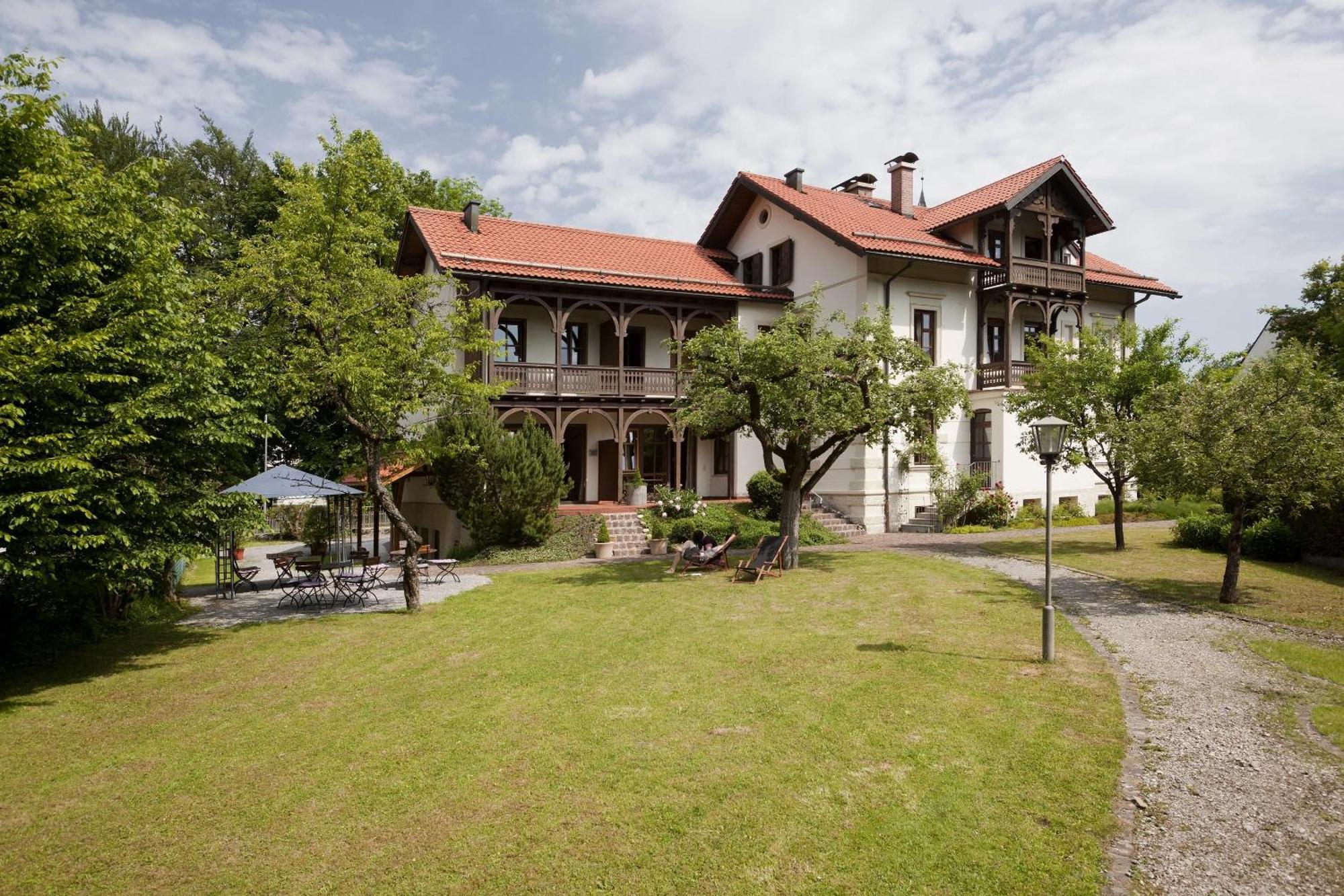 Hotel Fantasia Budget Boutique 3*