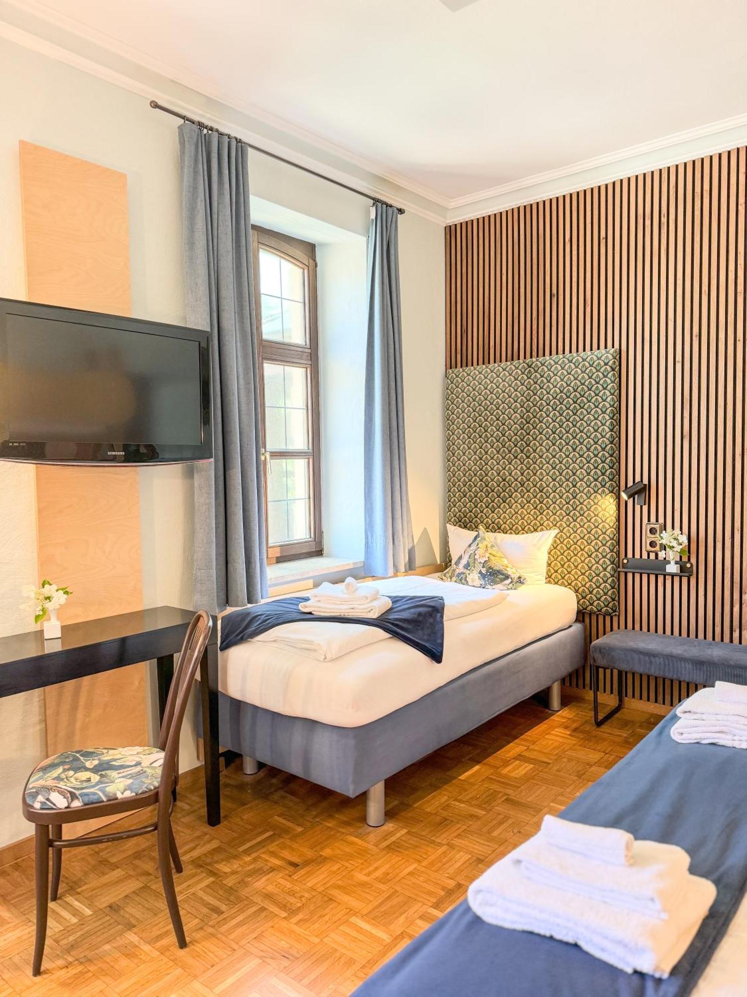 Hotel Fantasia Budget Boutique 3*